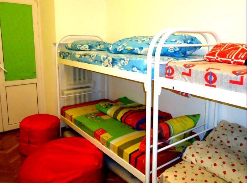 Hostel Kreshatik Kiev Rum bild
